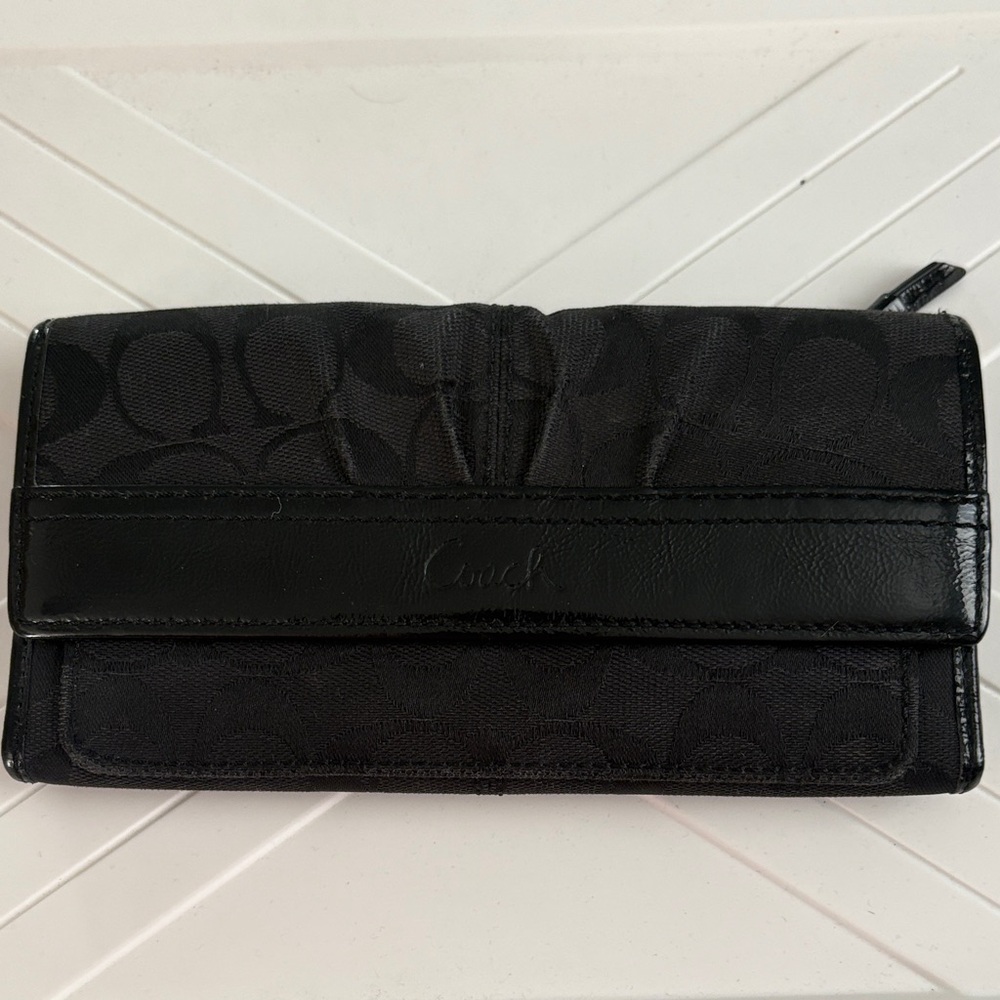 Black Women's Wallet Coach